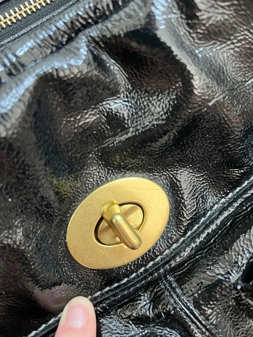 Coach Archive Limited Edition Patent Peyton Satchel 13051